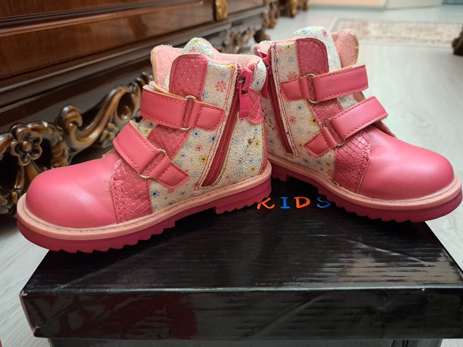 Детские ботинки для девочек
