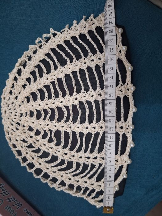 Capelina de vara  crem perfecta pentru zilele de vara
