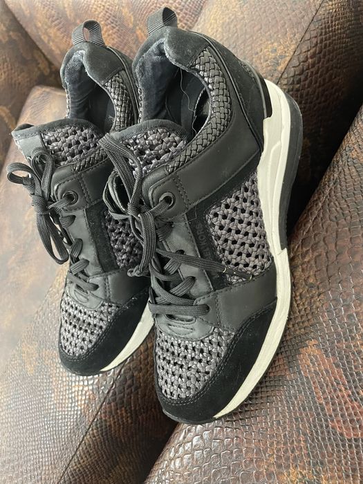 Дамски спортни обувки Michael Kors 37 р-р