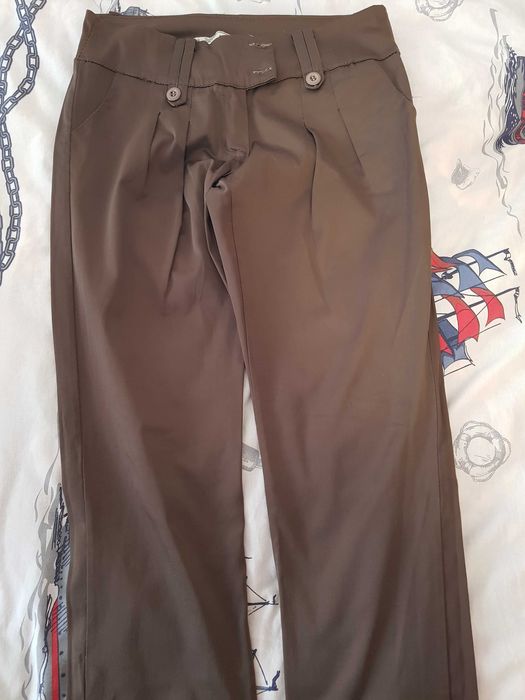 Панталон жена неносен