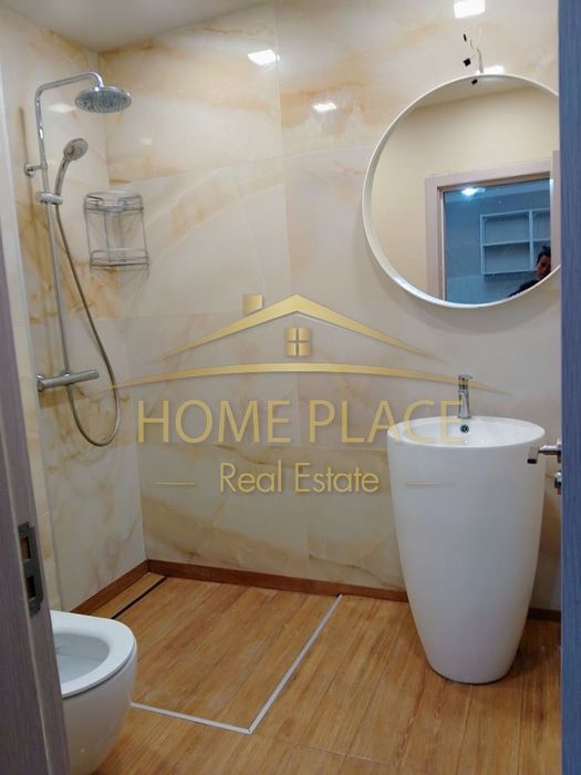 Просторен двустаен апартамент в района на Бриз