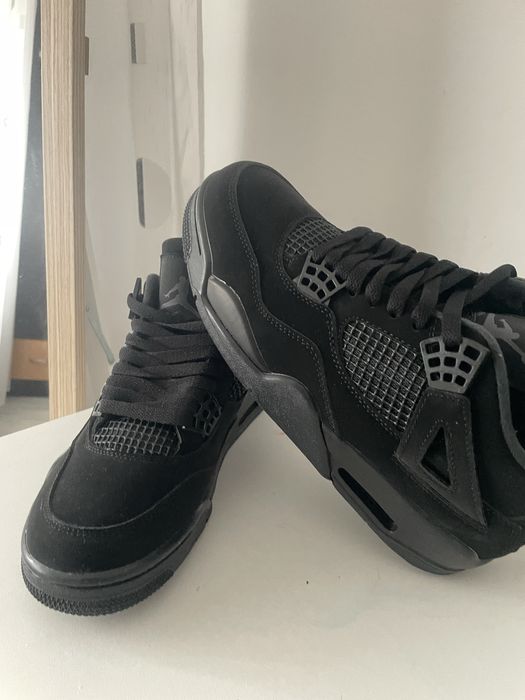 Jordan 4 Black Cat noi