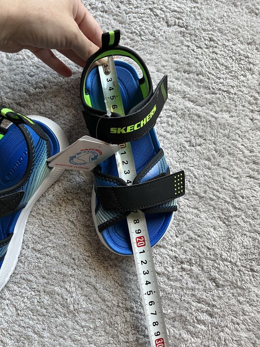 Skechers нови сандали 30 номер
