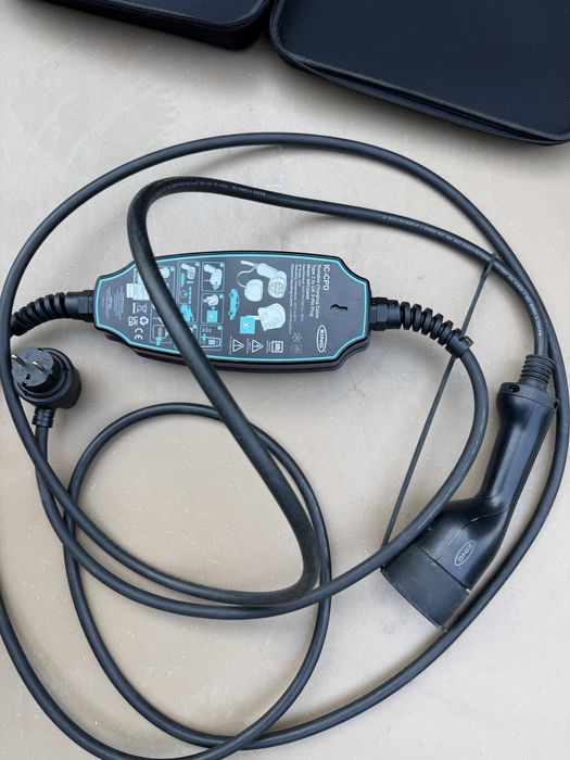 Statie de incarcare masina electrica ev monofazata 13A RING