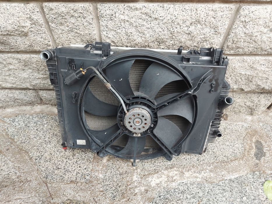 Перка , воден радиатор Мерцедес ЦЛК 208 / Mercedes CLK w208