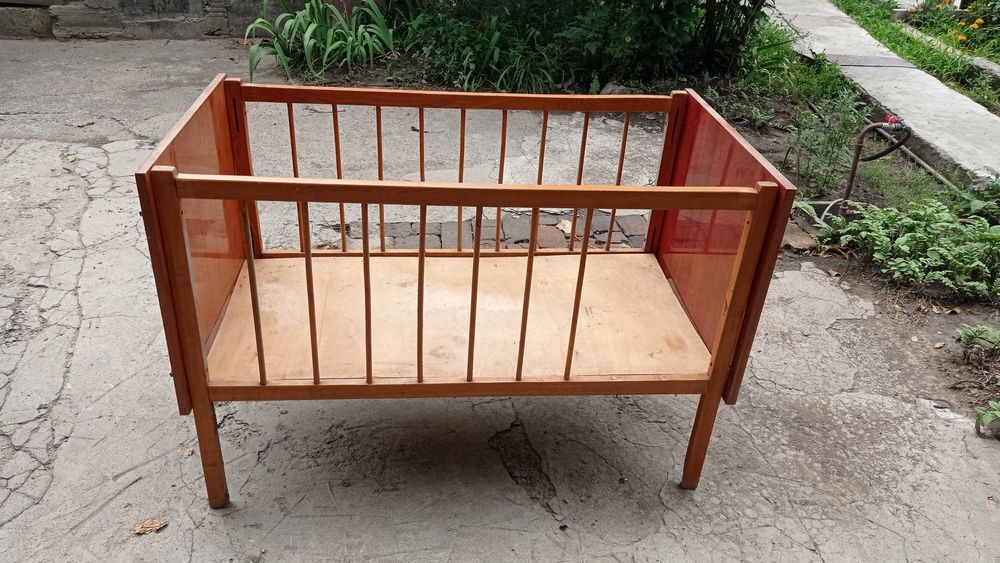 Продам детский манеж.