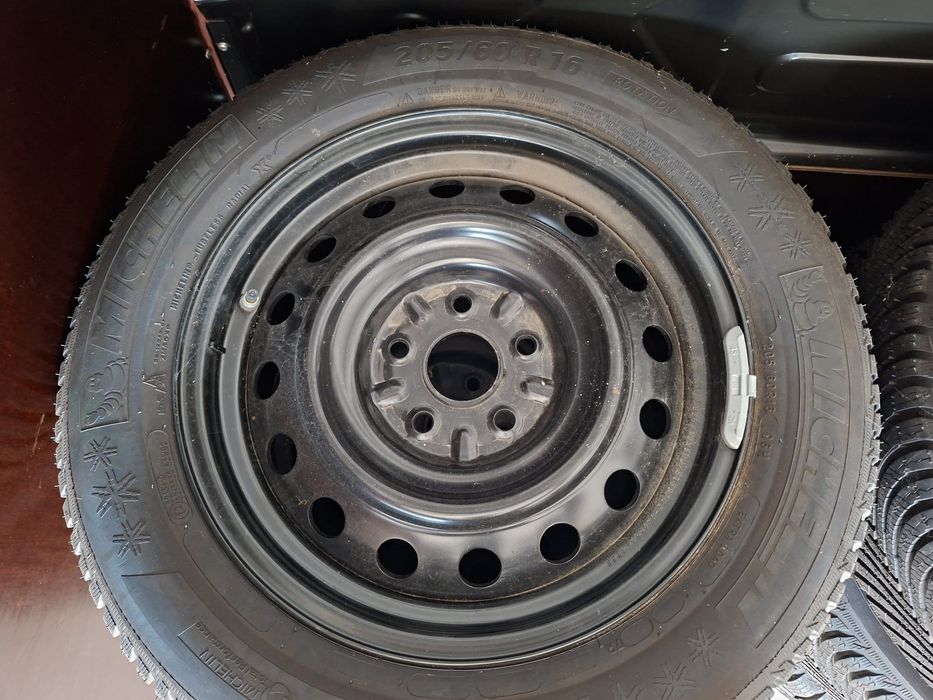 Нови Гуми Зимни Летни Всички Гуми MICHELIN CONTINENTAL PIRRELI ОТ 13 ЦОЛА ДО 20 ЦОЛА 0892977188