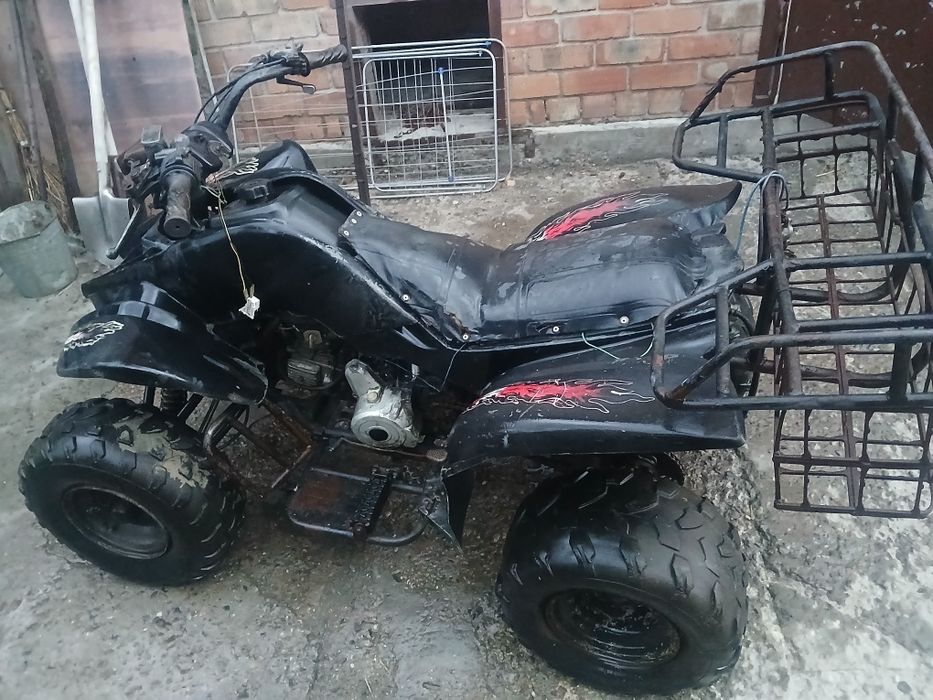 Продам квадроцикл 110 куб,механика