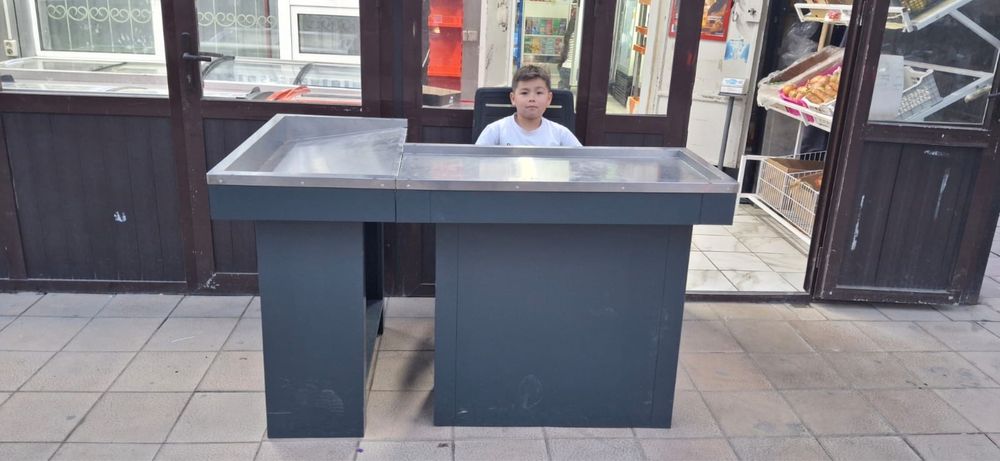 Продам кассовую зону