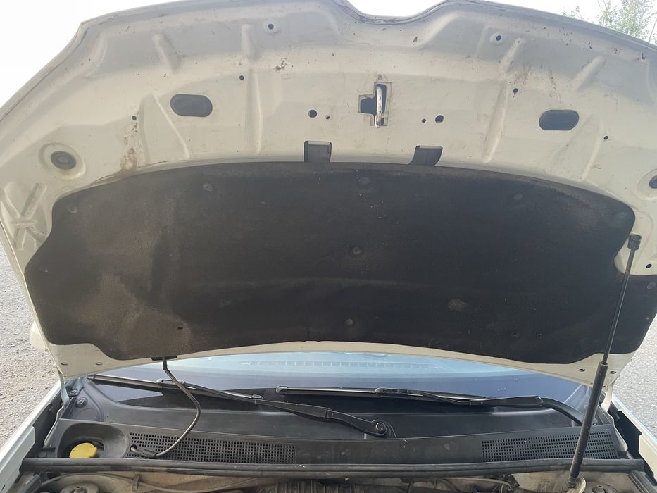 Рено логан 2015 года