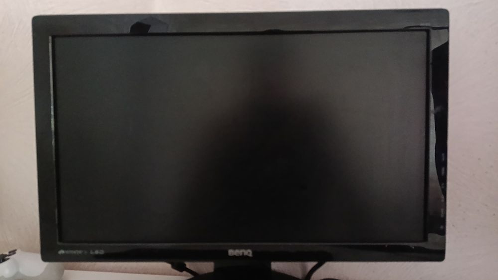 Продам монитор Benq