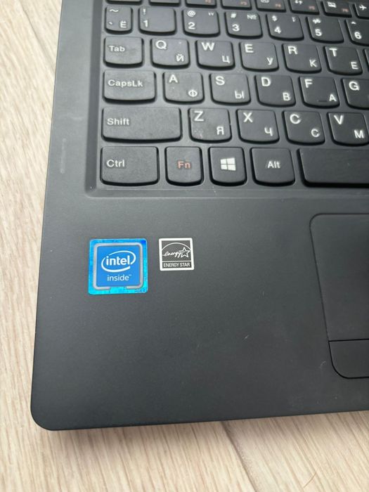Продам шустрый  нетбук lenovo