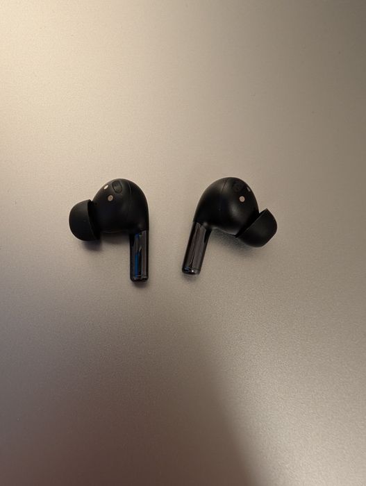 OnePlus Buds Pro (Active Noise Cancelling)