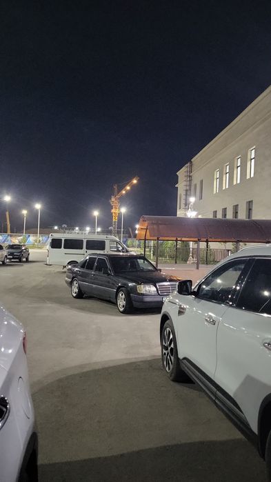 Mercedes Benz w124 E300