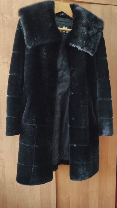 Шуба мутоновая теплая