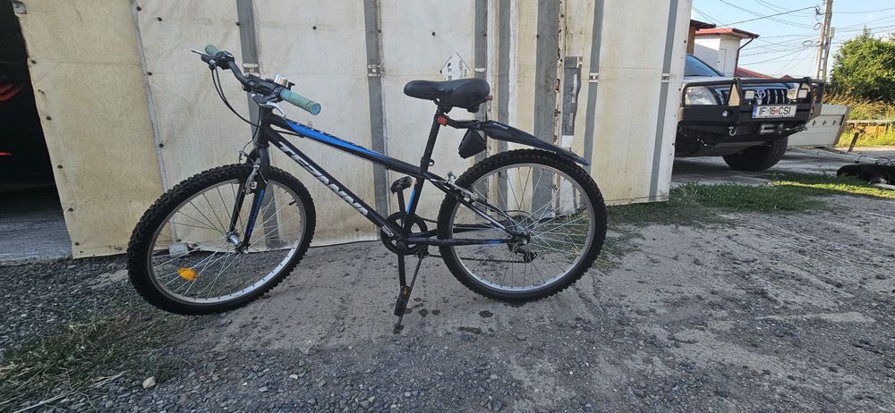 Bicicleta DHs in stare bună