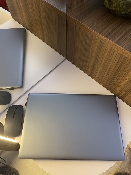 Ноутбук intel inside