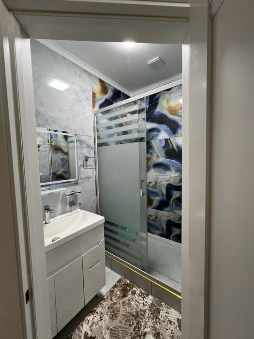 Яккасарой тумани 81 кв квартира сотилади