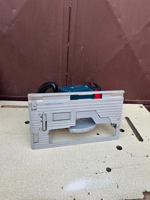 Fierastrau circular Bosch GKS 18V-68 GC
