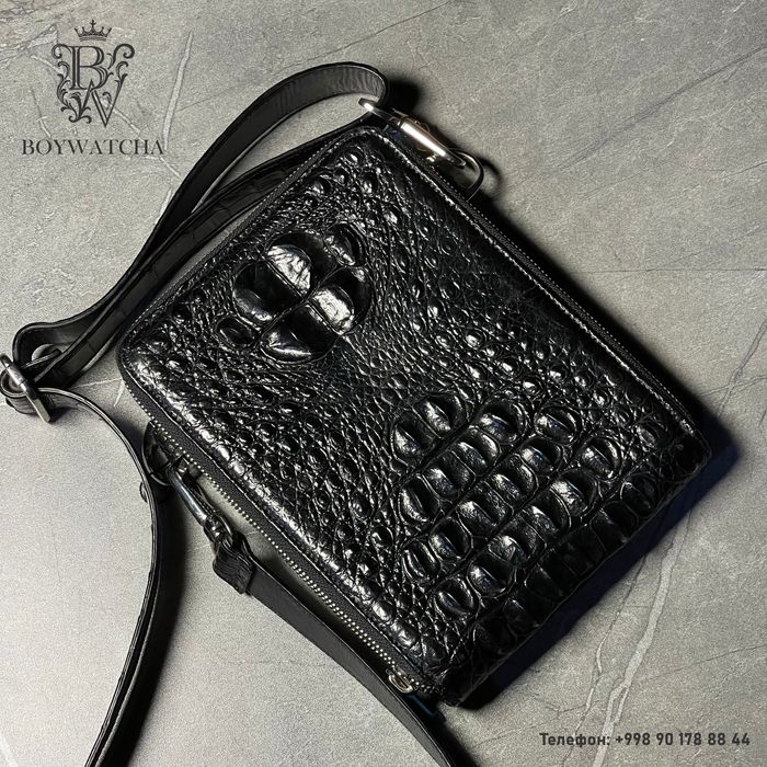 Барсетки из натуральной кожи крокодила