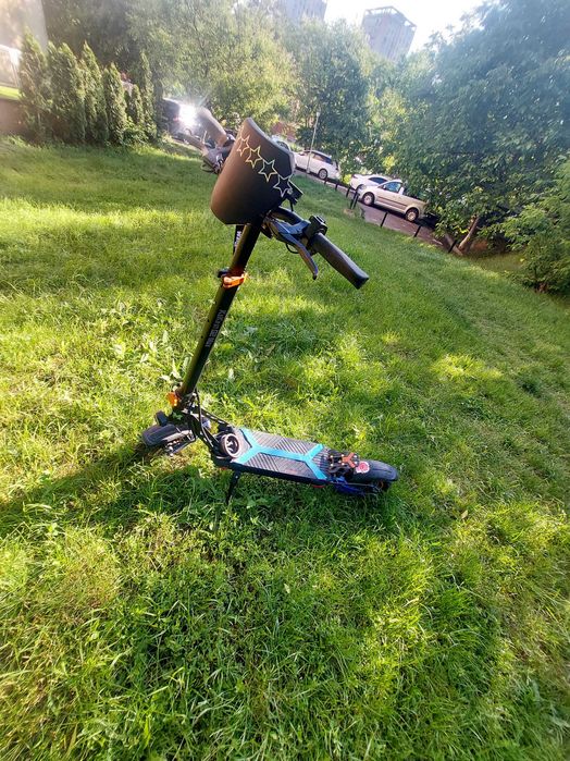 Trotineta electrica kukirin G2 Max customizat