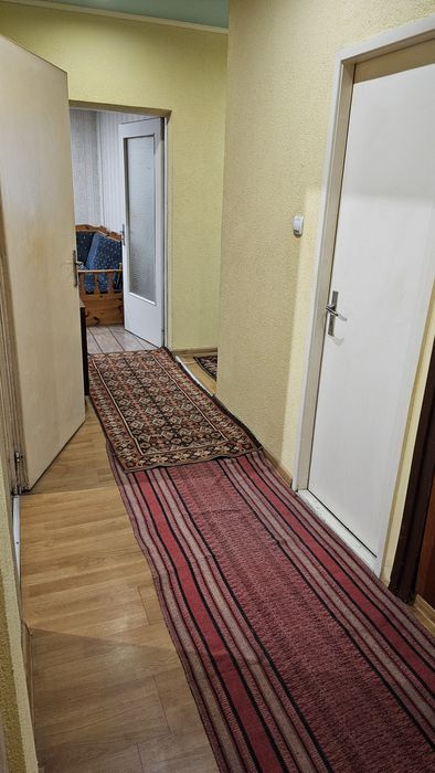 Тристаен Тракия 97 кв.  От собственик ! + мазе  и свободно паркиране