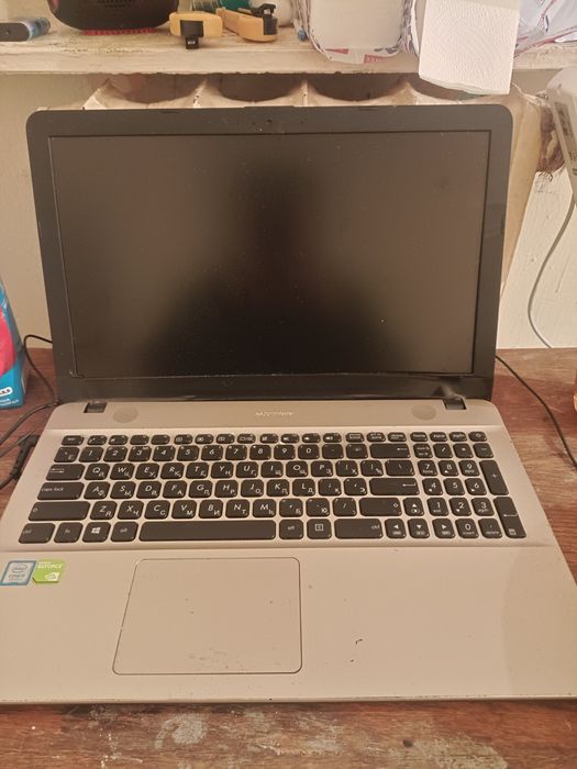 Продам ноутбук Asus