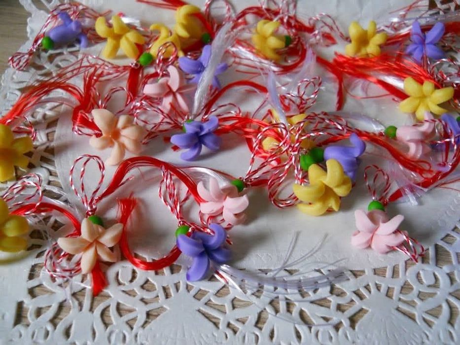 Aranjamente florale, mărțișoare