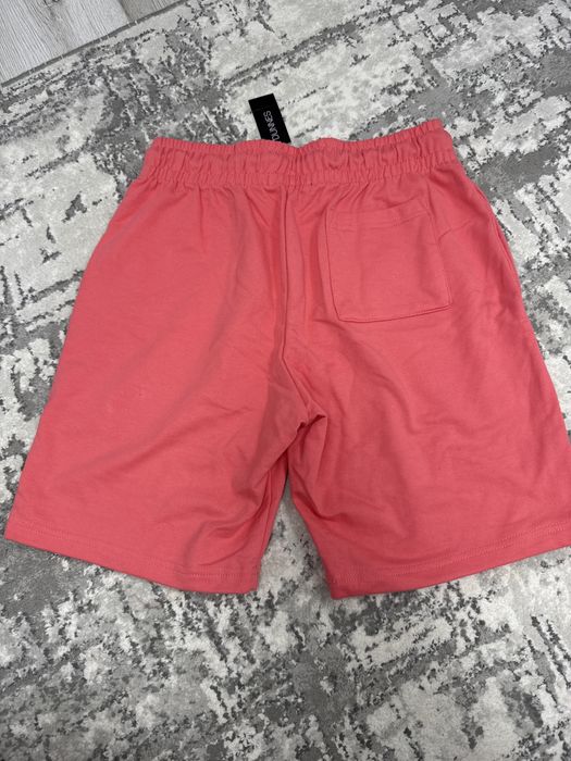 Pantaloni scurti