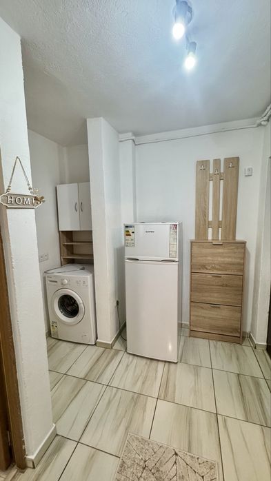 Inchiriez apartament in Hunedoara, Micro 7,str. Trandafirilor