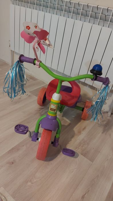 Велосипед трёхколёсный