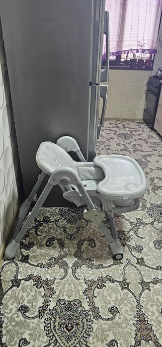 Детские кроватка и стульчик