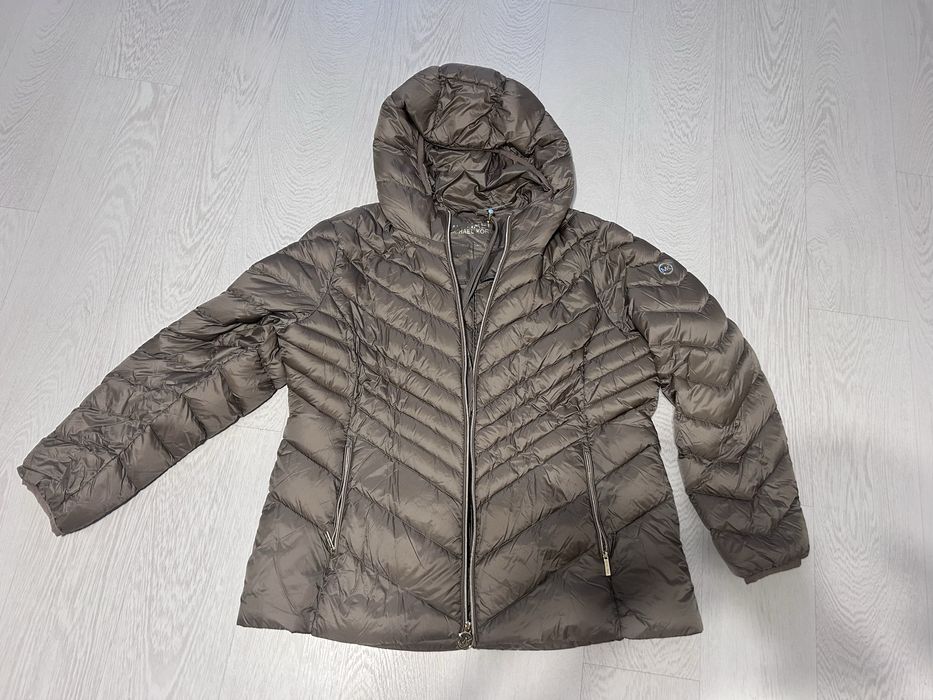 Ново яке Michael Kors