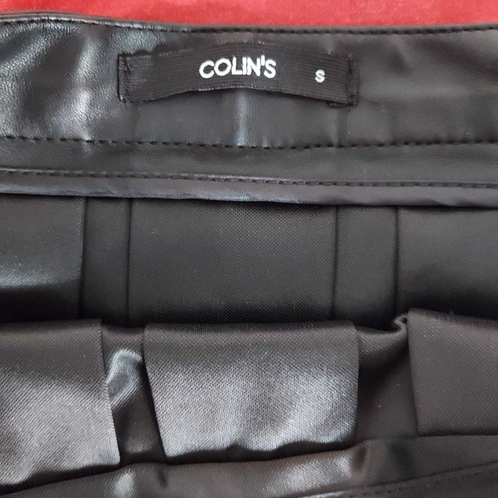 Fusta plisata Collins