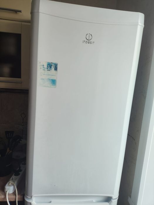 Продам холодильник рабочий