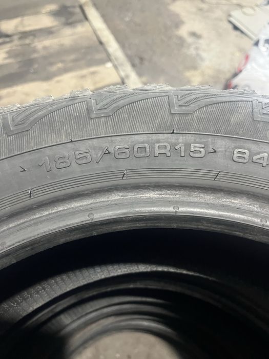 Продам резину r15