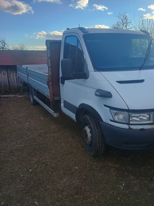Vând  IVECO  Daily