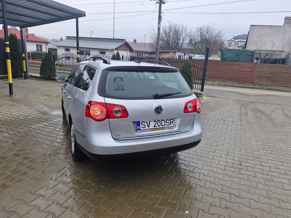 Vând Volkswagen break