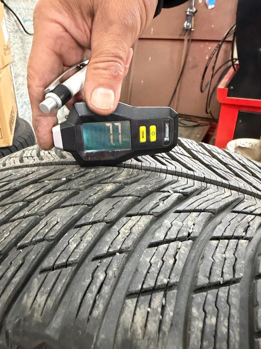 Michelin Pilot Alpin 21” – 255/40 R21 + 265/40 R21 – DOT 2023