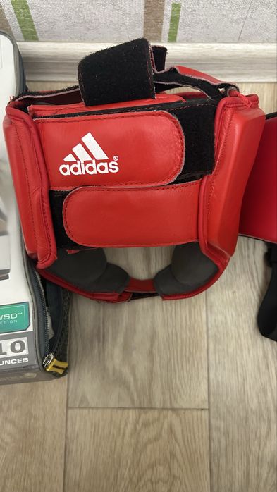 шлем adidas оригинал