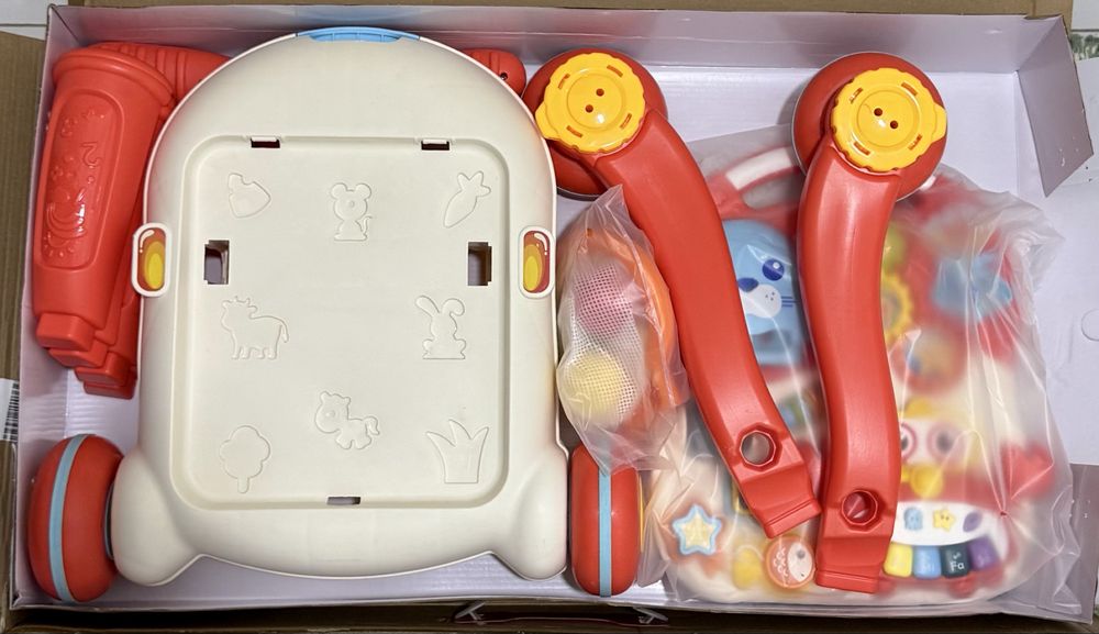 Ходунки 2в1 BabyGo со столиком