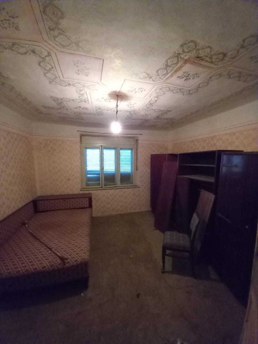 Vand casa in Iratosu Nr 434  1036Mp
