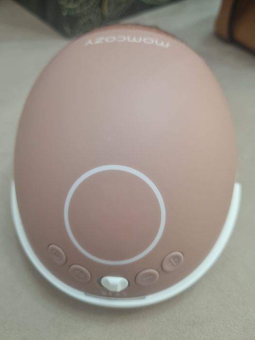 Vând pompă electrică pentru sân, nouă, nefolosită deloc.