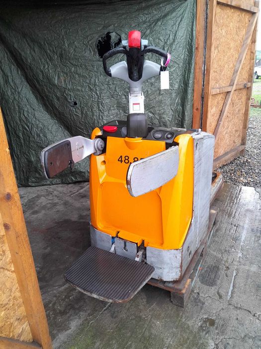 Transpalet Electric Still