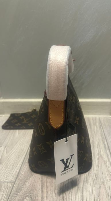 Дамска чанта-чисто нова