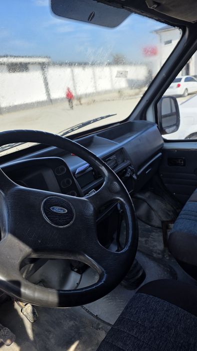 FORD yahshi holatda  solyarkali