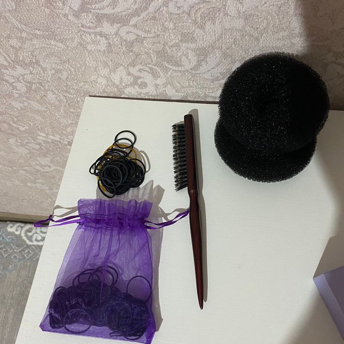 Вещи для мастера причёски