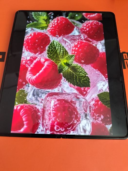 Samsung Galaxy z fold 4