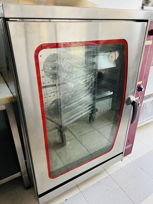 Cuptor pe gaz 10 tavi