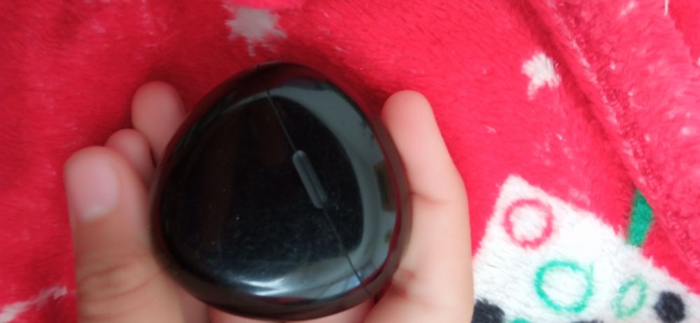 Безжични слушалки EDIFIER